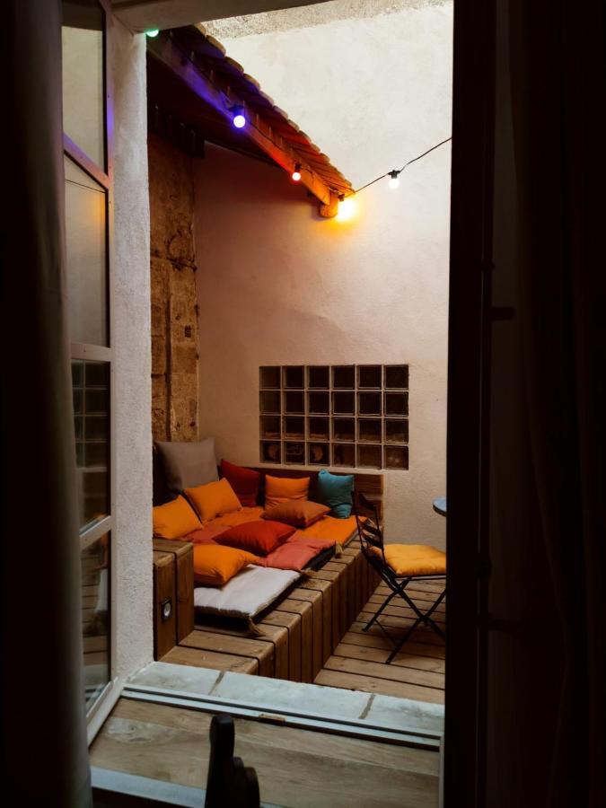 Mes à Moi in Pezenas - O Pitchoun - Un studio et son patio Apartamento Exterior foto